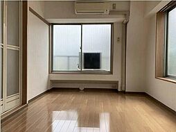 スプリングバレー5 3階ワンルームのリビング/ダイニング