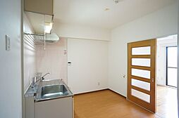 ライトコート宅寿 101 1階3DKのリビング/ダイニング