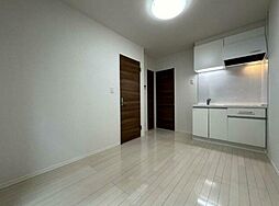 GlanTree 1階ワンルームのリビング/ダイニング