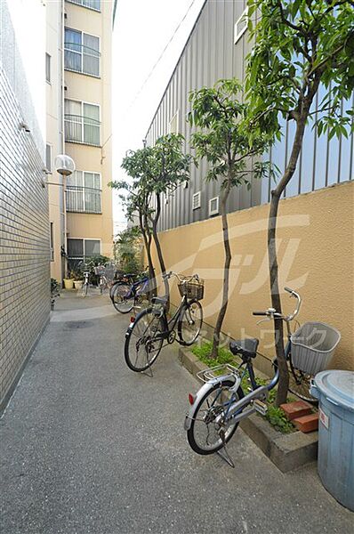 駐車場：駐車場