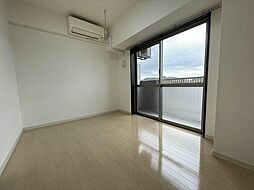 ル・カリエンテ 201 2階1Kのリビング/ダイニング