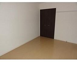 メゾン ド アウラ 2DKのリビング/ダイニング