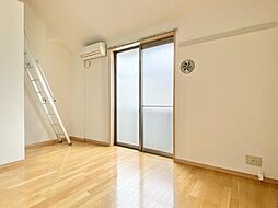 アイリス・Ｔ 2階ワンルームのリビング/ダイニング