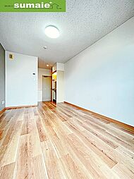 プレゼンス西高松 4階ワンルームのリビング/ダイニング