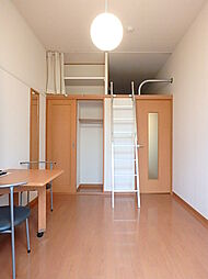 レオパレスOrion（16573） 205 2階1Kのリビング/ダイニング