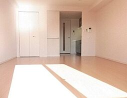 さくらアヴェニュー 4階1LDKのリビング/ダイニング