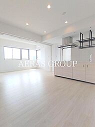 ザ・パークハビオSOHO祐天寺 6階3LDKのリビング/ダイニング