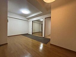 ライオンズマンション多摩永山第3 403 4階3DKのリビング/ダイニング