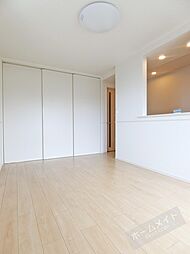 Ｙ・Ｙ・Ｙ−22 3階1LDKのリビング/ダイニング