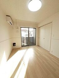 エクセレント フィオーレB 1階1LDKのリビング/ダイニング