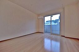 カーサグラナーテ 107 1階ワンルームのリビング/ダイニング