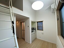 マルケサス立川 2階ワンルームのリビング/ダイニング