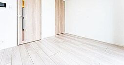 ＡＲＣＯＢＡＬＥＮＯ ＹＯＫＯＨＡＭＡＴＳＵＲＵＭＩ 4階1Kのリビング/ダイニング