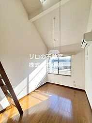 メゾン　ド　フジ 303 2階ワンルームのリビング/ダイニング