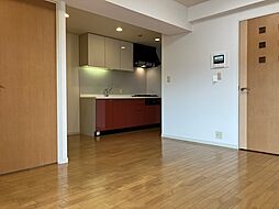 サンクタス横濱三ツ沢公園 3階2LDKのリビング/ダイニング