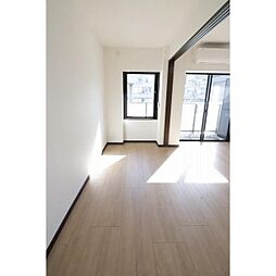 ミュプレ渋谷 1階1LDKのリビング/ダイニング