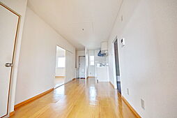 トラッド光 201 2階3DKのリビング/ダイニング