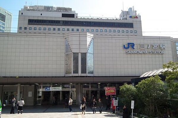 画像13:三ノ宮駅 JR 801m