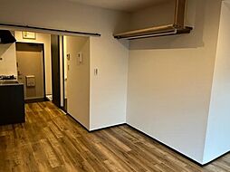 イーストヒル21 2階ワンルームのリビング/ダイニング