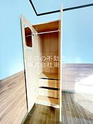 パイプハンガー付き☆畳まず衣類を掛けることができます♪