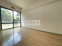 ベルデュール・ド・カワワ 106 1階1Kのリビング/ダイニング