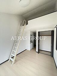 クローバーハウス西ヶ原 2階ワンルームのリビング/ダイニング