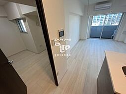 京急本線 梅屋敷駅 徒歩10分の賃貸マンション 4階1LDKのリビング/ダイニング