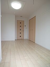 アルカディアV 5階1Kのリビング/ダイニング