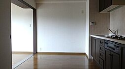 ライオンズマンション淵野辺駅前 402 4階2DKのリビング/ダイニング