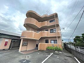 エクセルムラカミ 201 ｜ 熊本県熊本市南区八分字町（賃貸マンション3LDK・2階・59.51㎡） その1