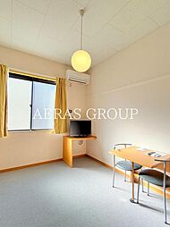 レオパレスウィステリア平井 2階1Kのリビング/ダイニング