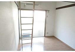 メゾン・クイック 1階ワンルームのリビング/ダイニング