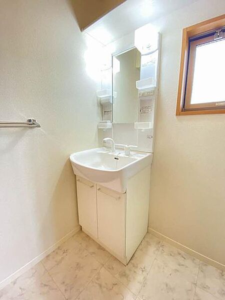 apartment 福島県南相馬市原町区北町117-8
原町区北町の賃貸情報を見る
物件地図