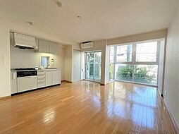 JR山手線 恵比寿駅 徒歩5分の賃貸マンション 2階1LDKのリビング/ダイニング