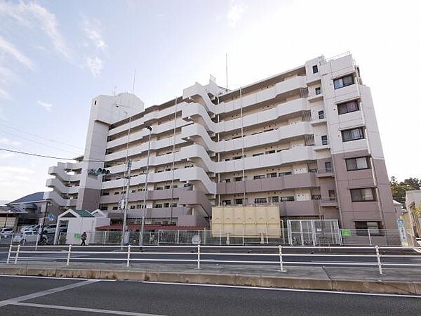 パーク ノヴァ春日中央 105 福岡県春日 市伯玄町２丁目 賃貸マンション3ldk 1階 71 32 株式会社アルコ の詳細情報 賃貸スタイル 物件id240012645667