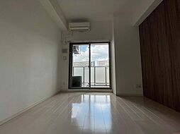 Osaka Metro千日前線 野田阪神駅 徒歩3分の賃貸マンション 8階1Kのリビング/ダイニング