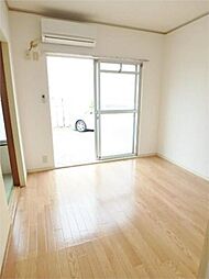 エステートピア原4 101 1階2DKのリビング/ダイニング