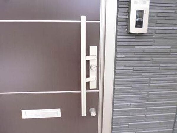 apartment 青森県十和田市西十二番町2-3
西十二番町の賃貸情報を見る
物件地図