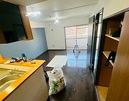 グランドール東綾瀬 3階2LDKのリビング/ダイニング