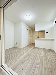 パロス衣摺クリアス 2階1LDKのリビング/ダイニング