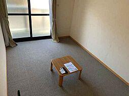 レオパレス彩 3階1Kのリビング/ダイニング