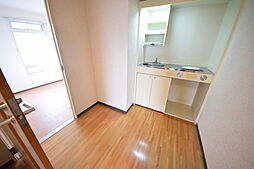 アステール2 4A 4階2Kのリビング/ダイニング