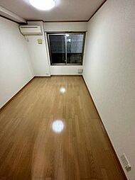 ヴィラコート中野 1階ワンルームのリビング/ダイニング