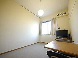 レオパレス富士見台(26268) 203 2階1Kのリビング/ダイニング