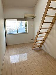 横浜市営地下鉄ブルーライン 三ツ沢下町駅 徒歩13分の賃貸アパート 2階ワンルームのリビング/ダイニング