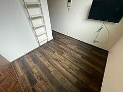 マハロテラス 1階ワンルームのリビング/ダイニング