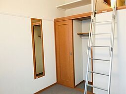 レオパレス渚 3階1Kのリビング/ダイニング