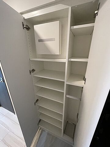 収納
