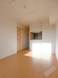 サンシャイン　ガーデン 2階2LDKのリビング/ダイニング