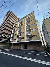 ラリュール